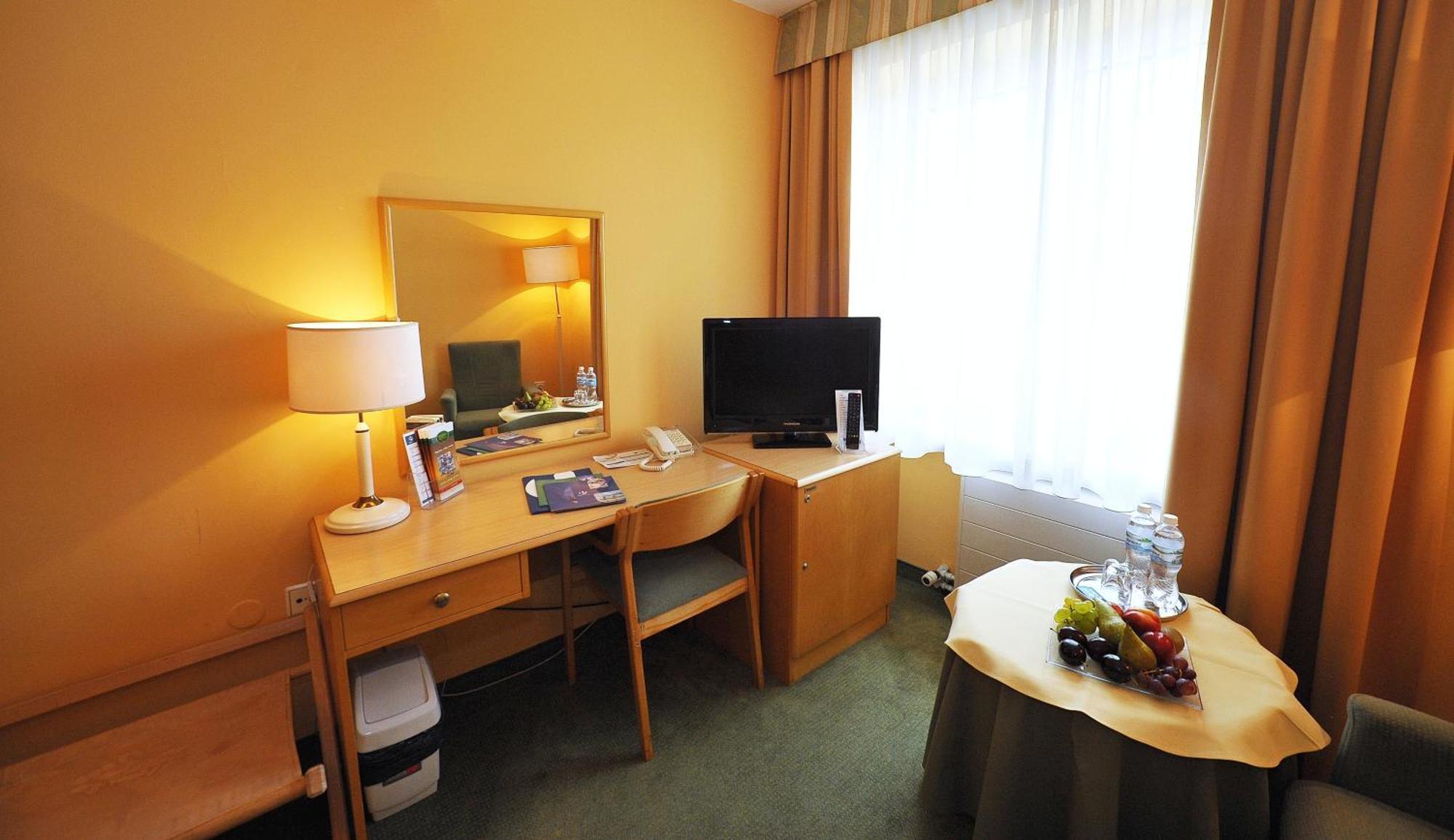 Hotel Sport Belchatow Room photo